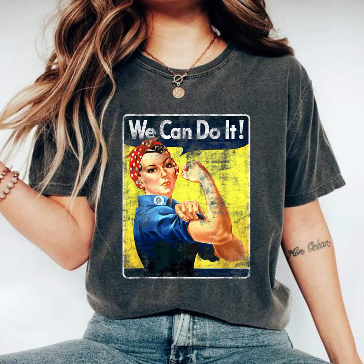 Strong Women We Can Do It Rosie The Riveter Feminist T-Shirt Strong Women We Can Do It Rosie The Riveter Feminist T-Shirt