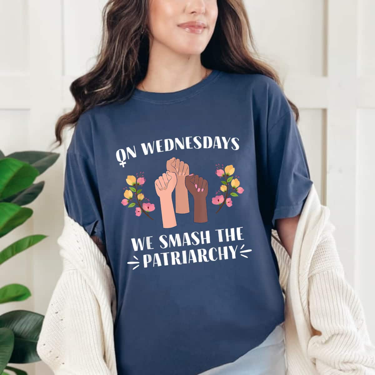 Strong Women On Wednesdays We Smash The Patriarchy Feminist Women Right T-Shirt Strong Women On Wednesdays We Smash The Patriarchy Feminist Women Right T-Shirt
