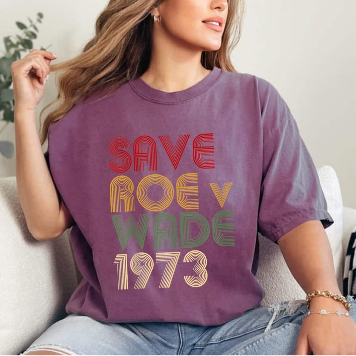 Strong Women Save Roe V Wade Pro Choice Protest Feminist T-Shirt Strong Women Save Roe V Wade Pro Choice Protest Feminist T-Shirt