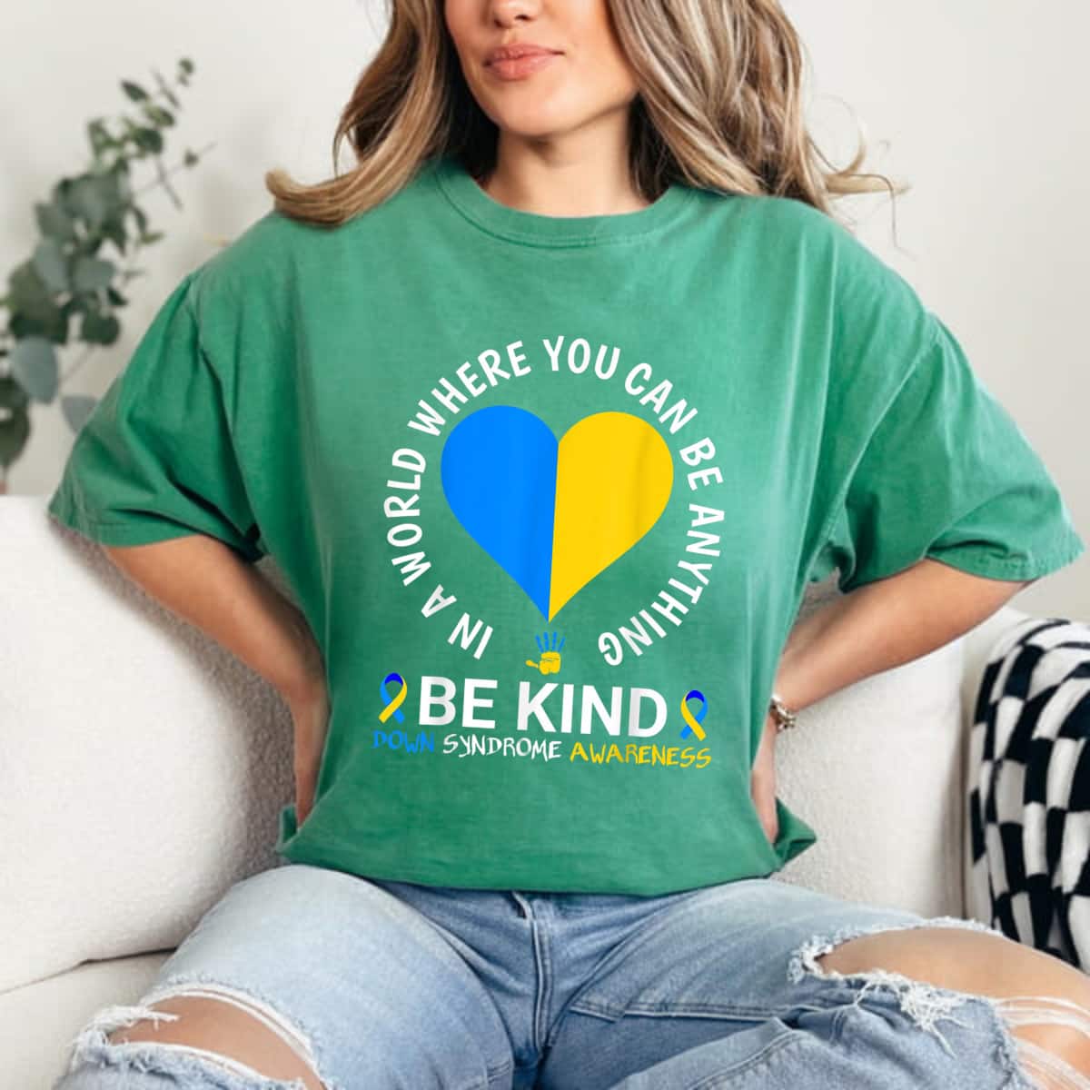 World Down Syndrome Day Be Kind Down Syndrome Awareness T-Shirt World Down Syndrome Day Be Kind Down Syndrome Awareness T-Shirt