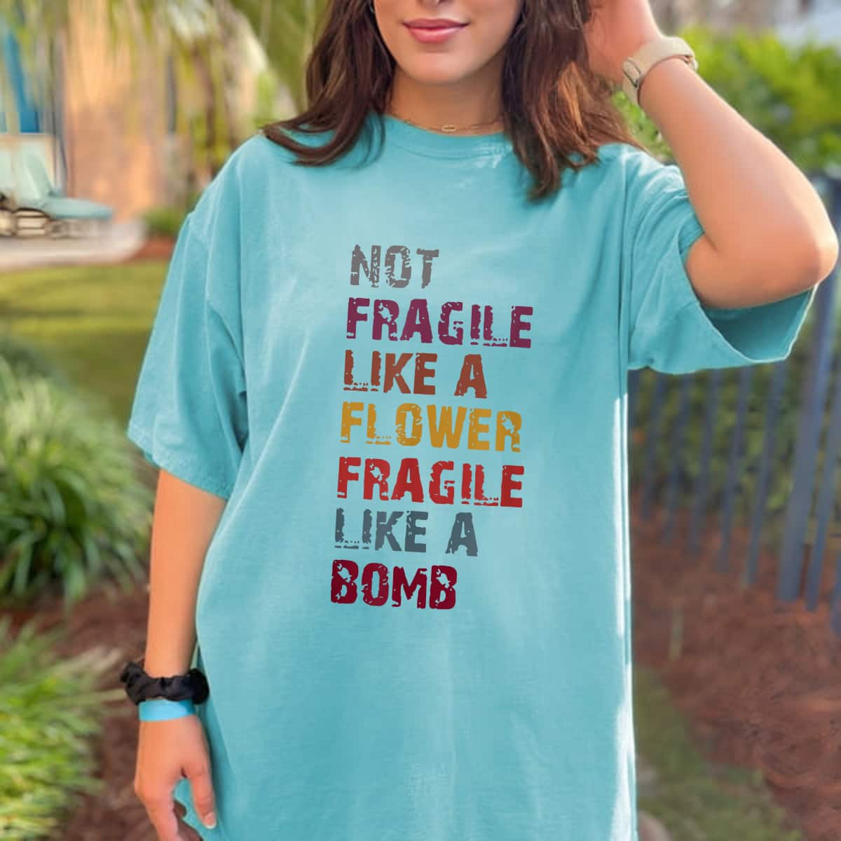 Funny Vintage Not Fragile Like A Flower Fragile Like A Bomb T-Shirt Funny Vintage Not Fragile Like A Flower Fragile Like A Bomb T-Shirt